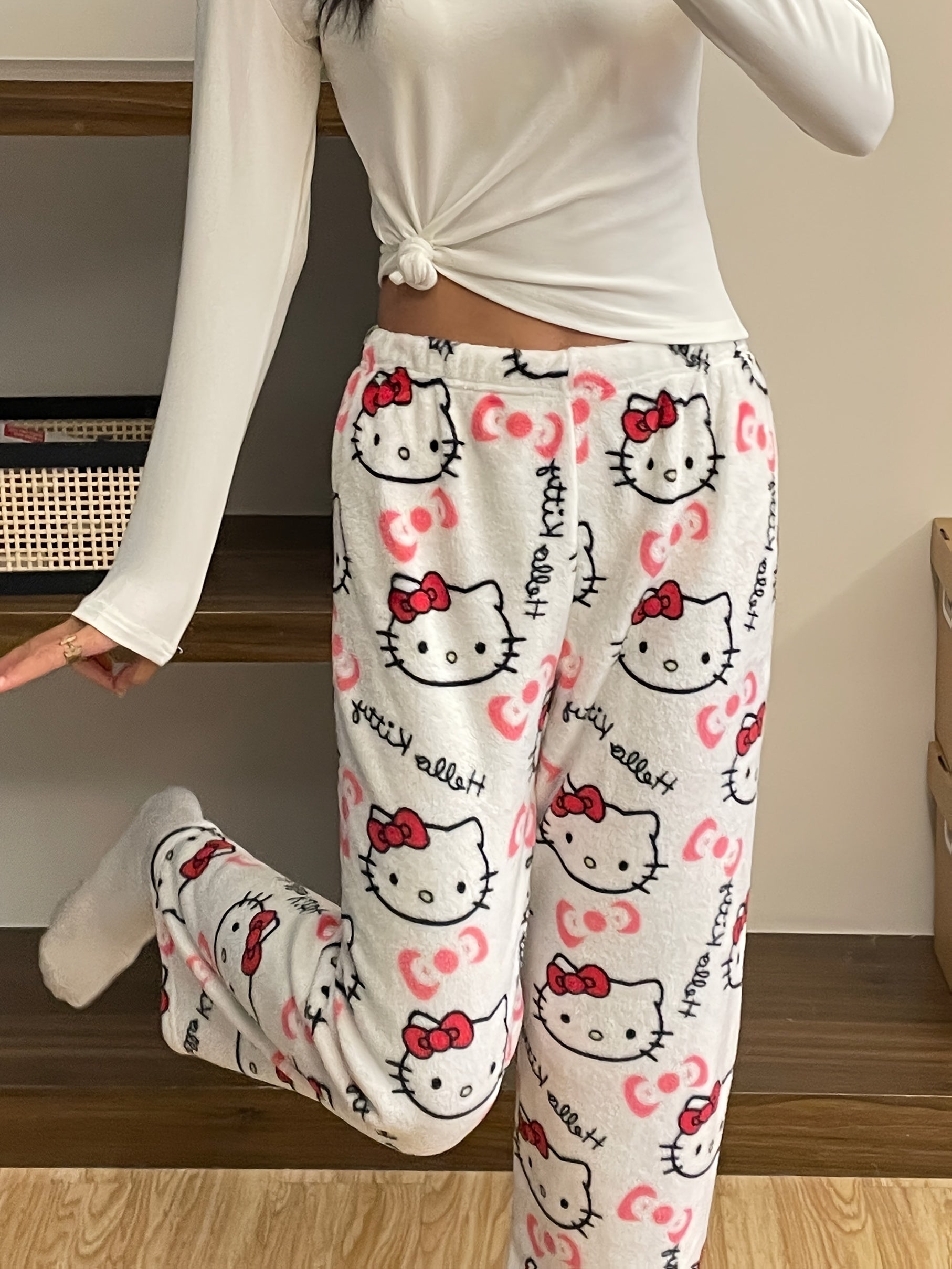 Hello Kitty Plush Pajama Pants – Cozy Cartoon Lounge Bottoms for Women&Men