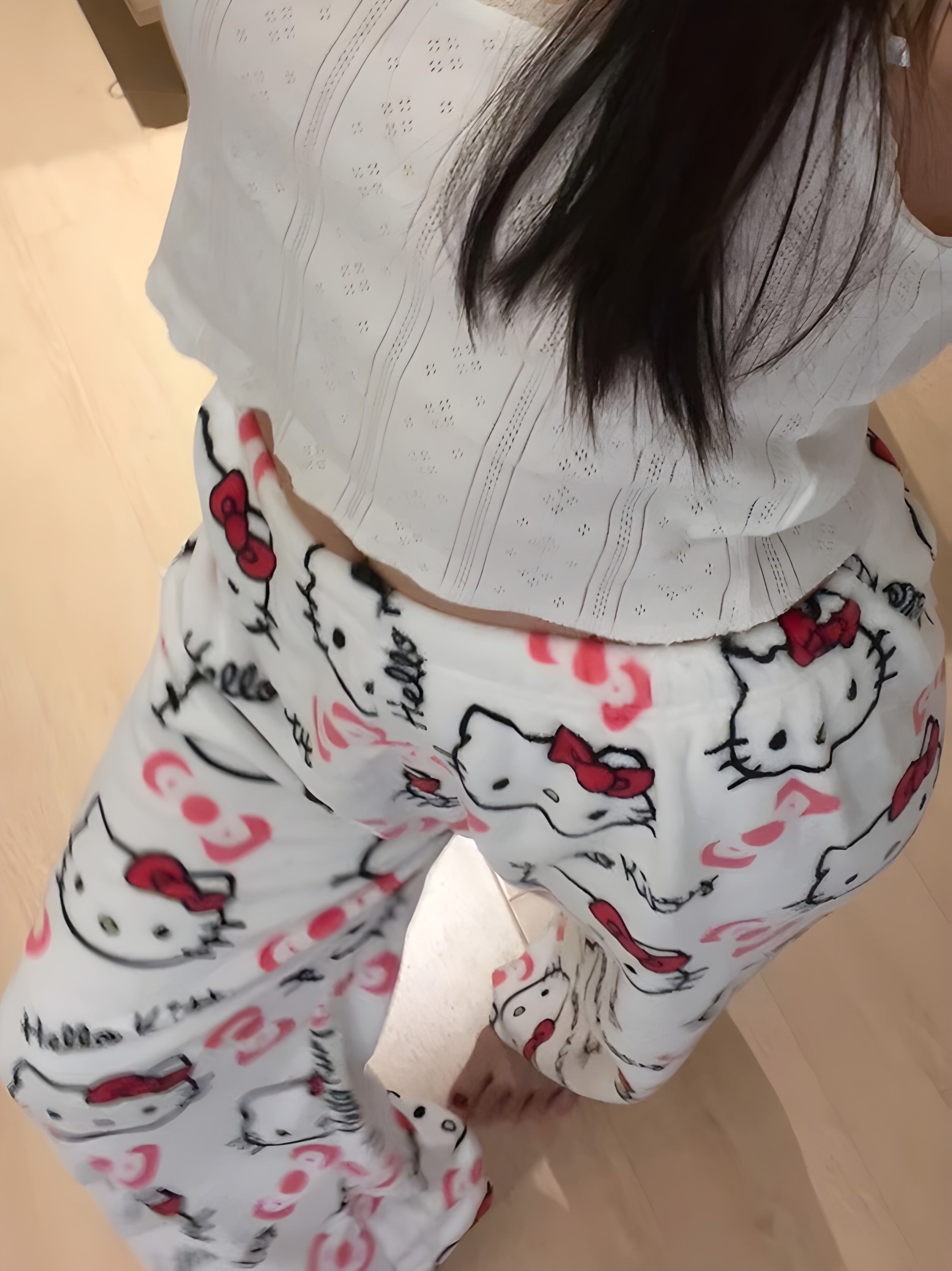 Hello Kitty Plush Pajama Pants – Cozy Cartoon Lounge Bottoms for Women&Men