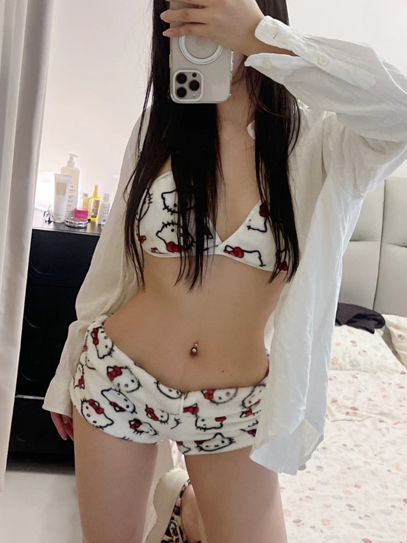 Hello Kitty Fleece Pajama Set – Soft & Cute Triangle Top and Shorts Sleepwear