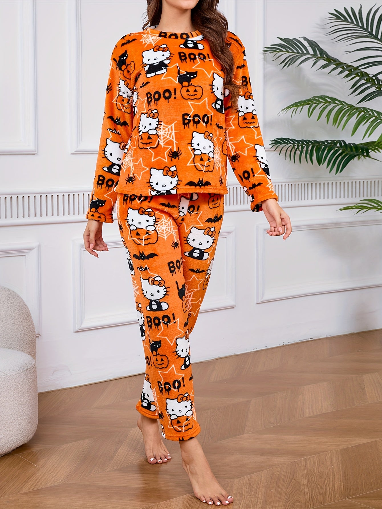 Hello Kitty Loungewear Set – Cozy Cartoon Pajamas for Women