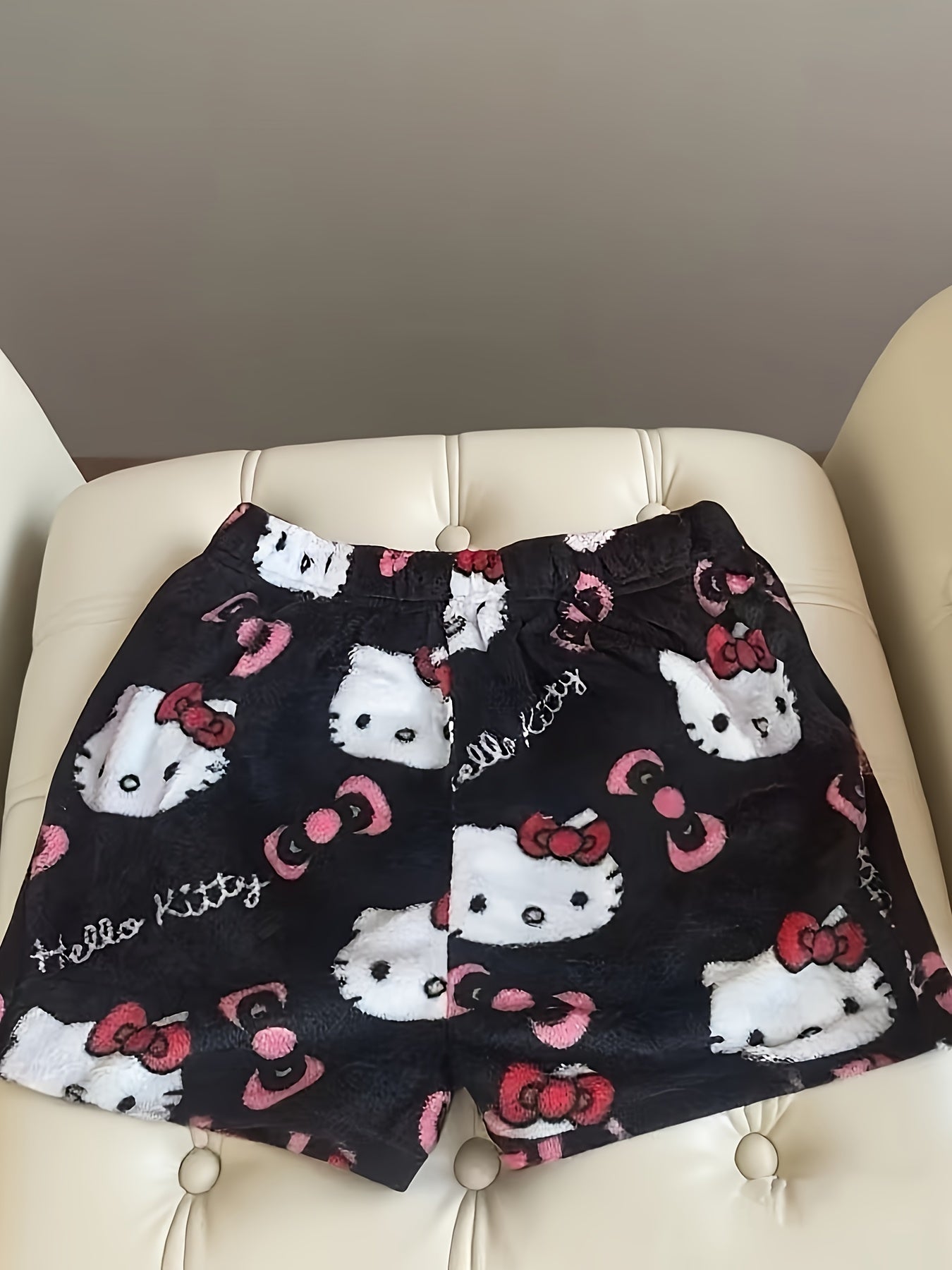 Cute Hello Kitty Plush Shorts – Perfect for Home & Relaxing